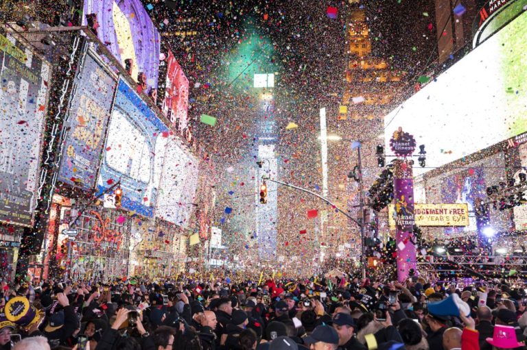 new years eve times square confetti